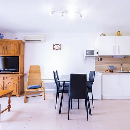 Apartman Ref. Mas Oliva 3: Con Piscina Y Aire Acondicionado - Es-325-37 *